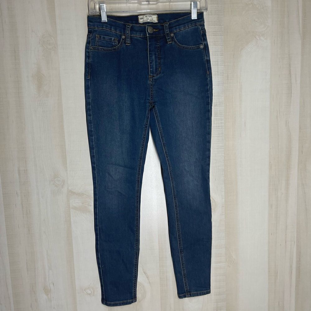‎Free People skinny jeans, size 25